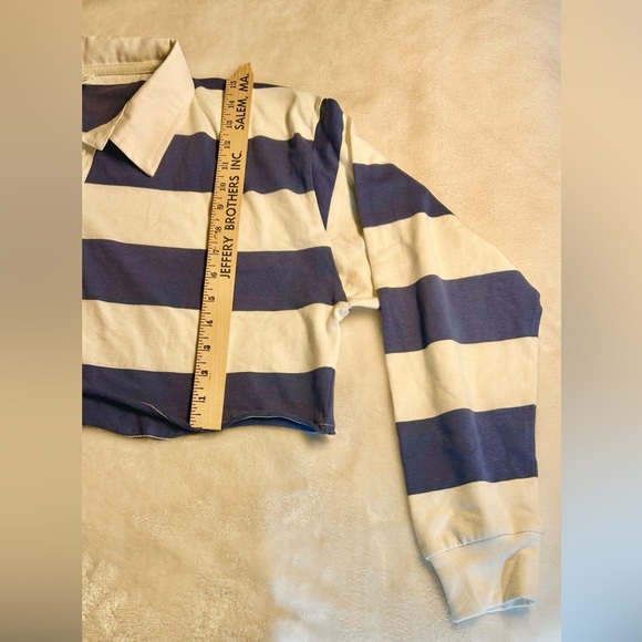 Cotton On blue and white striped cropped polo top Size Large - Picture 6 of 10
